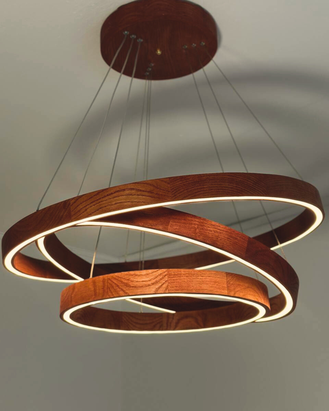 Підвісна LED-люстра "Galicia"