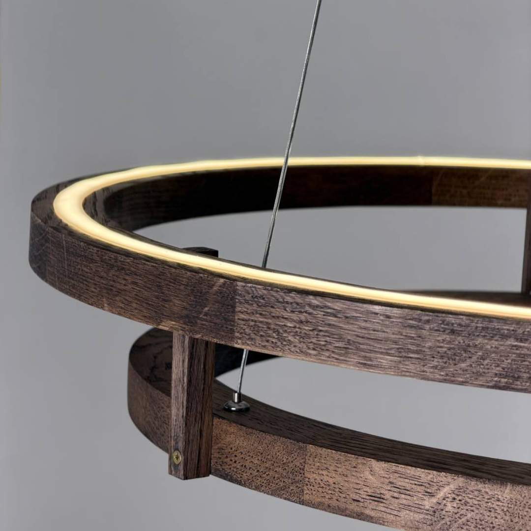 Hanging LED chandelier "Enso"