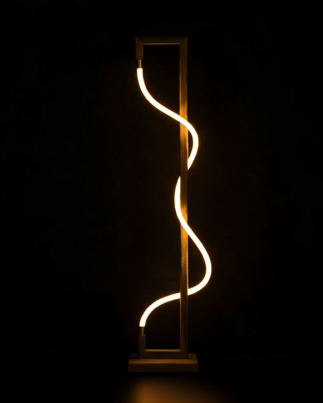 Floor lamp "Flame" - Light.wood