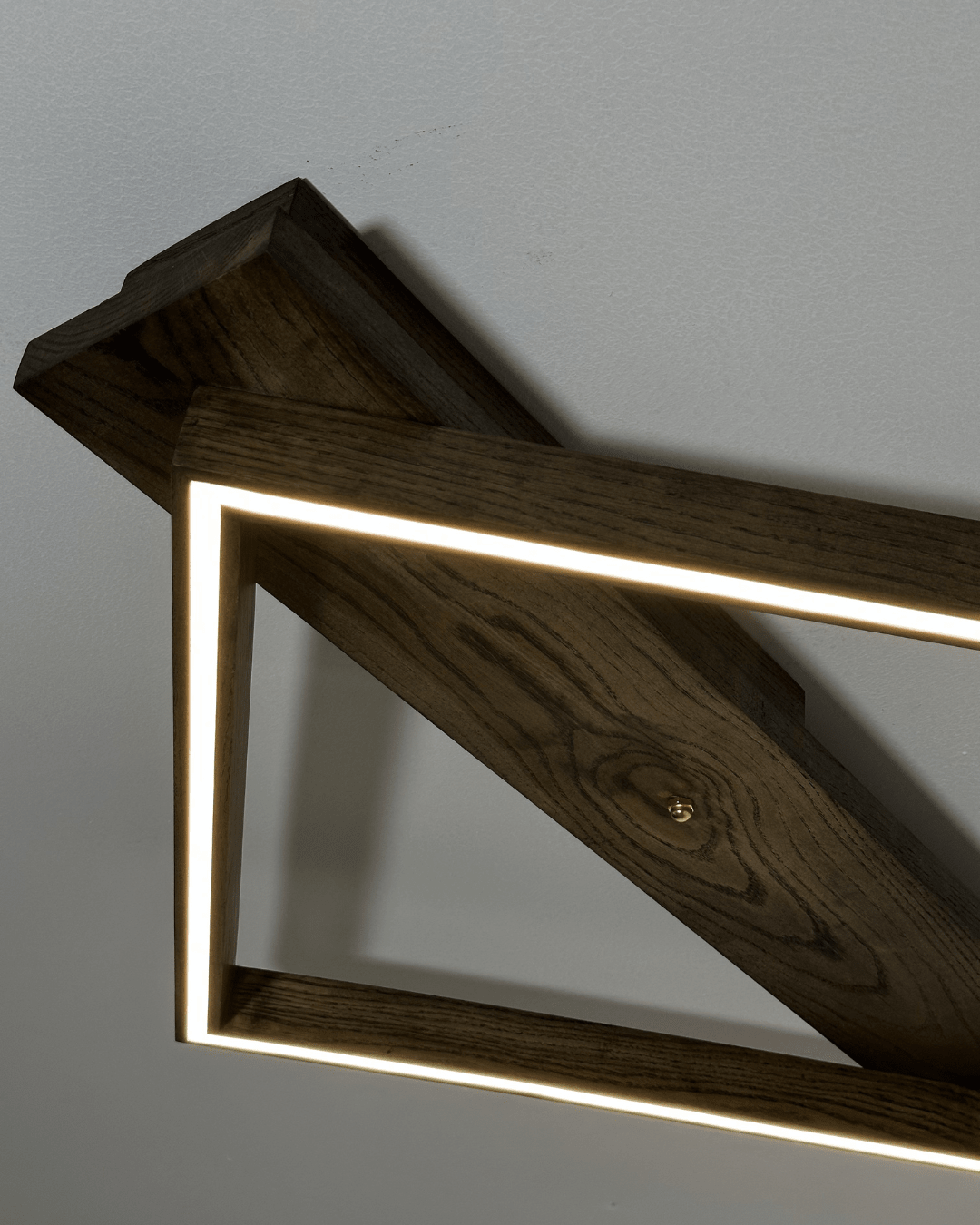 LED Chandelier "Shadow of the Sun" - Light.wood
