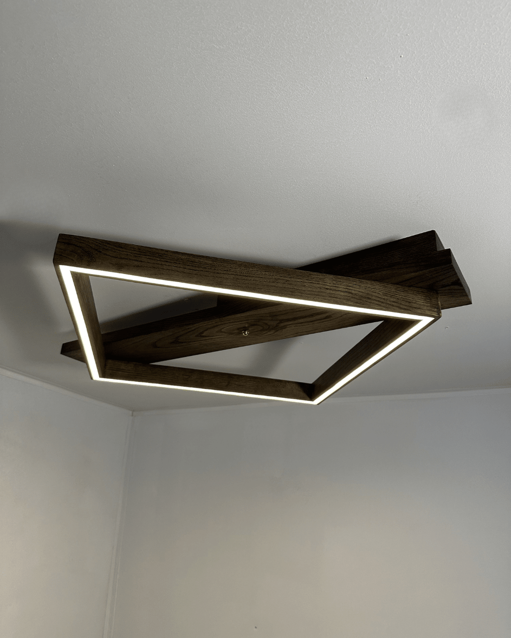 LED Chandelier "Shadow of the Sun" - Light.wood