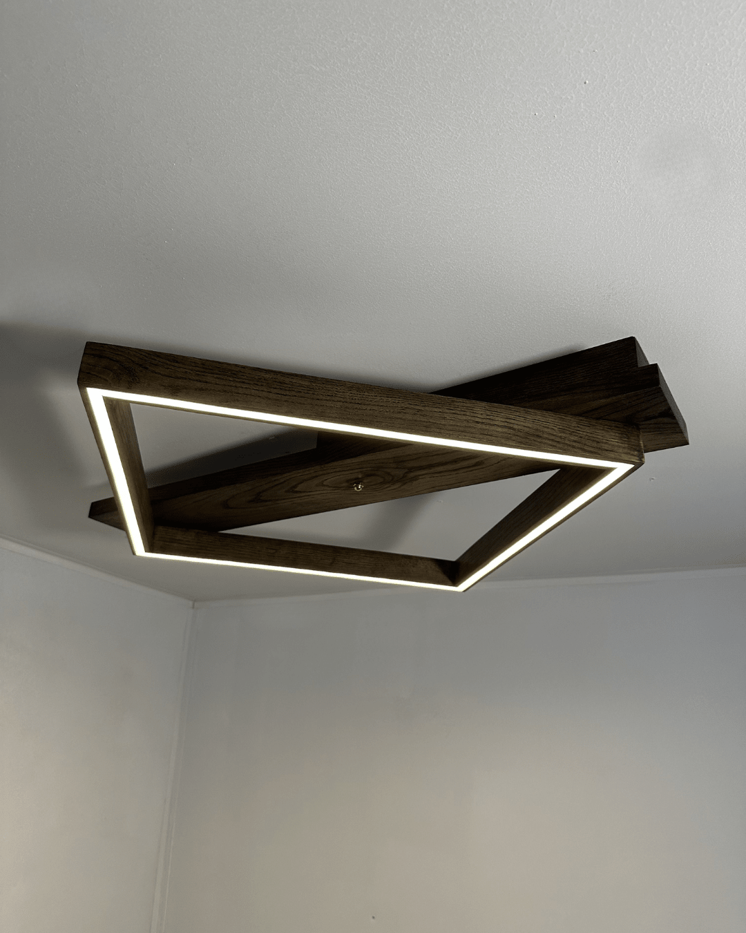LED Chandelier "Shadow of the Sun" - Light.wood