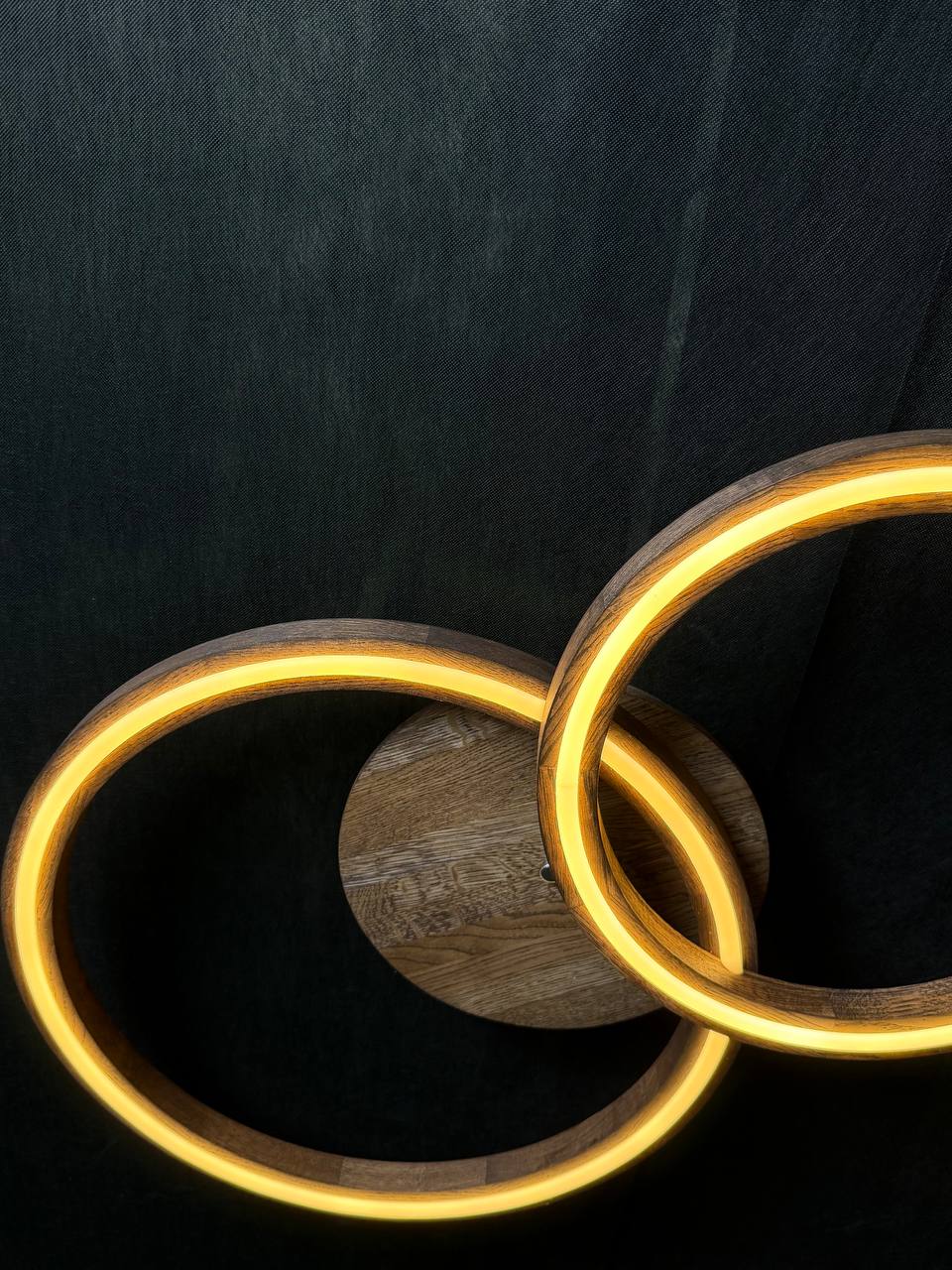 LED-люстра "Insight"